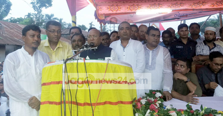 স্বাধীনতা বিরোধীদের সঙ্গে সংলাপ নয় : বাণিজ্যমন্ত্রী