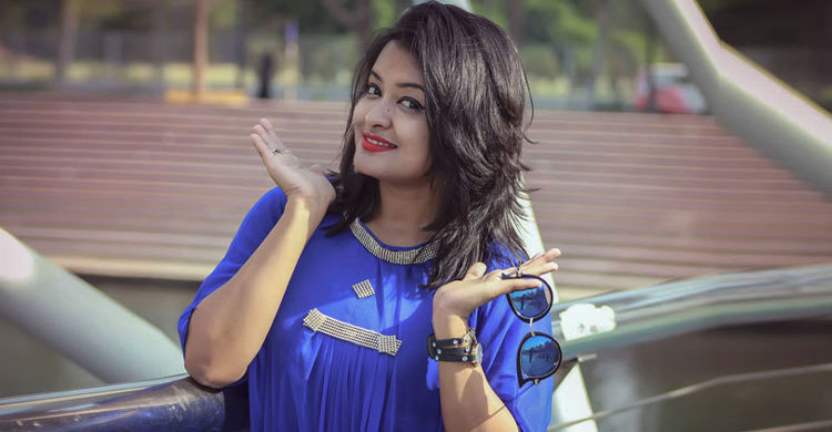 ইউটিউবে চলছে আয়েশা মৌসুমির নতুন গান