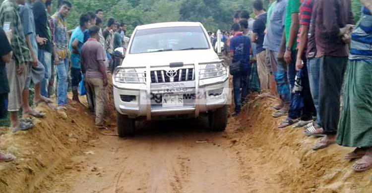 ৩৩ দিন পর রাঙ্গামাটি-খাগড়াছড়িতে যান চলাচল শুরু