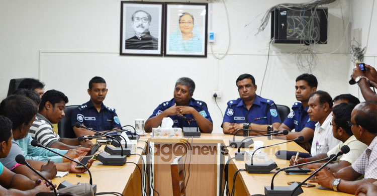 ঠাকুরগাঁও পুলিশ সুপারের সংবাদ সম্মেলন