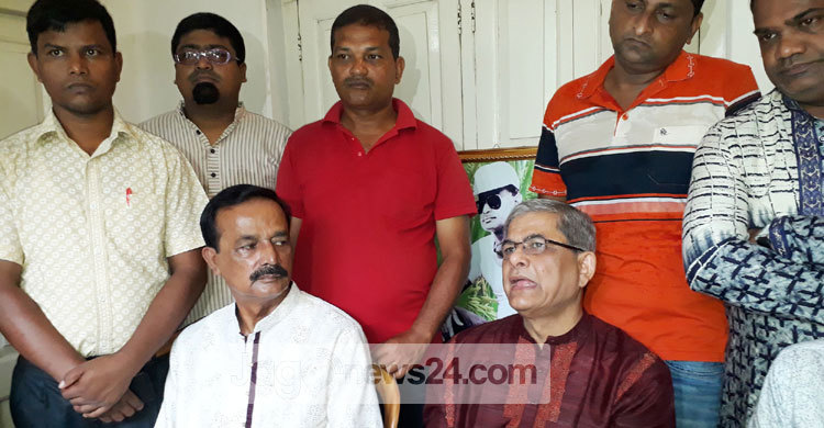 সরকারের নিরপেক্ষ নির্বাচনের সাহস নেই