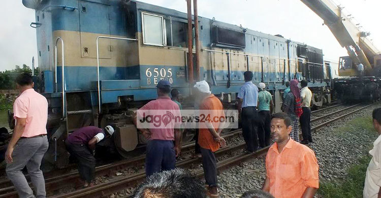 চিত্রা এক্সপ্রেস দুর্ঘটনায় ২ কর্মকর্তা বরখাস্ত