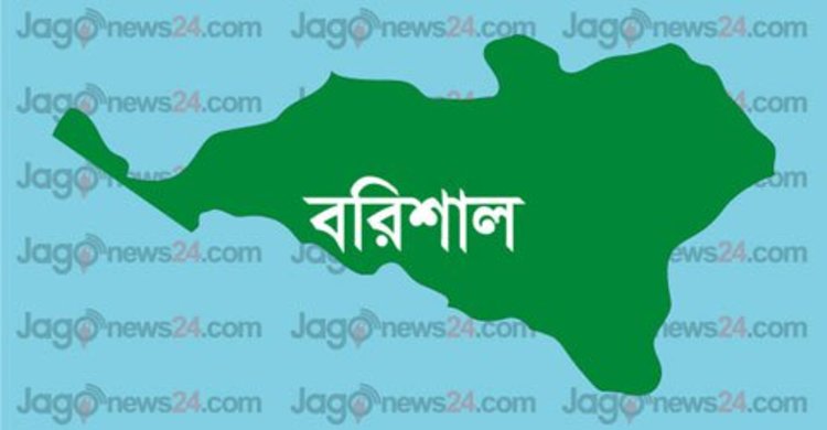 হিজলায় গাছচাপায় অটোরিকশার দুই যাত্রী নিহত