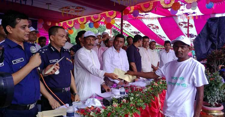 ১৫২ মাদকসেবী ও ব্যবসায়ীর স্বাভাবিক জীবনে ফেরার অঙ্গীকার