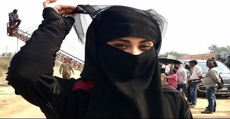 আমি নাকি সেই মেয়ে না!