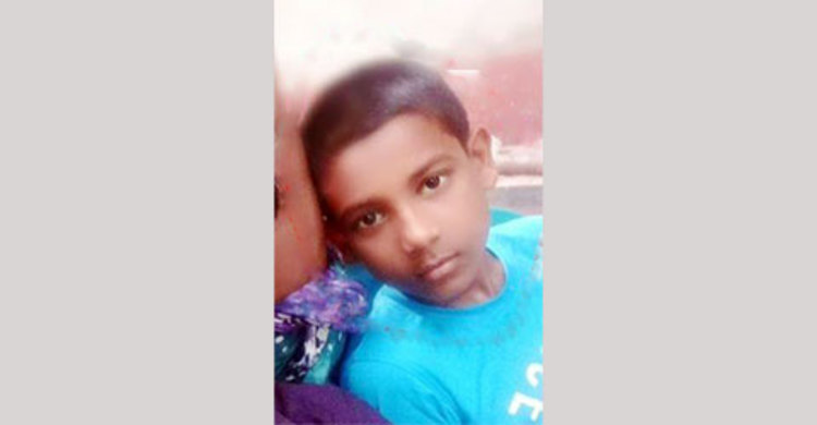 আখখেতে মিলল নিখোঁজ মাদরাসাছাত্রের গলাকাটা মরদেহ