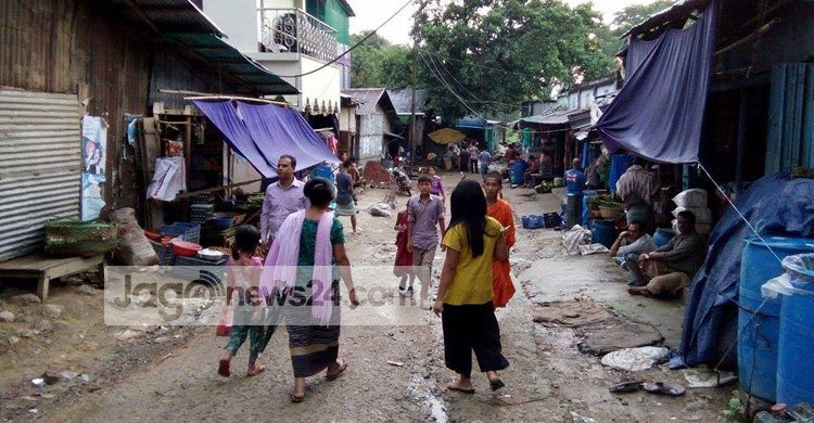 ছয়দিন ধরে বিদ্যুৎ নেই রুমায়