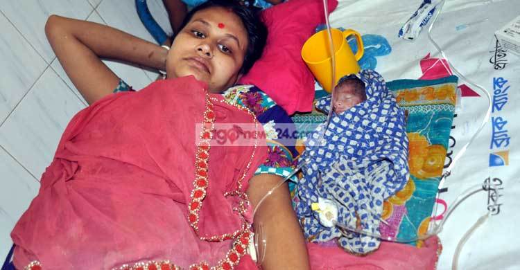 একসঙ্গে ৪ সন্তানের জন্ম