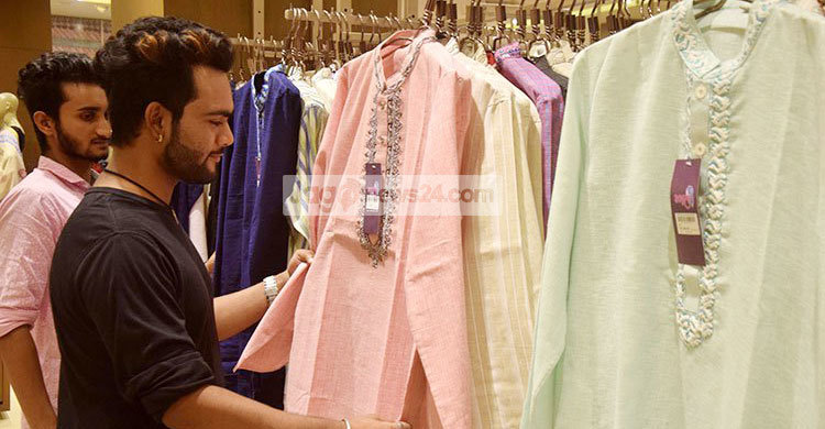 চাঁদ রাতেও জমজমাট কেনাকাটা