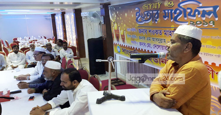 শেখ হাসিনা সংবাদপত্র প্রকাশে প্রতিবন্ধক : শওকত মাহমুদ