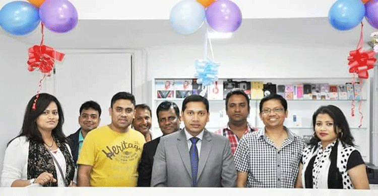 রোমে বাঙালি মালিকানায় আইটি পয়েন্ট উদ্বোধন 