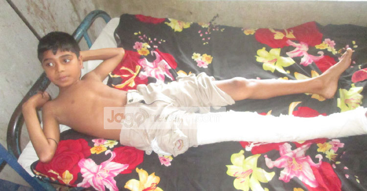 চুরির অপবাদে নির্যাতন, মামলার চারদিনেও গ্রেফতার নেই