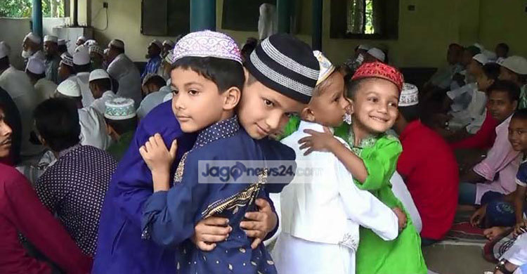 লক্ষ্মীপুরে ১০ গ্রামে ঈদ উদযাপন
