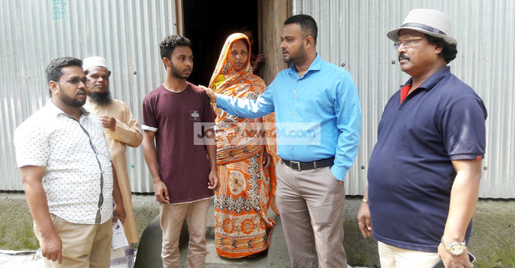 কালীগঞ্জের মেধাবী জুয়েলের দায়িত্ব নিলেন ইউএনও