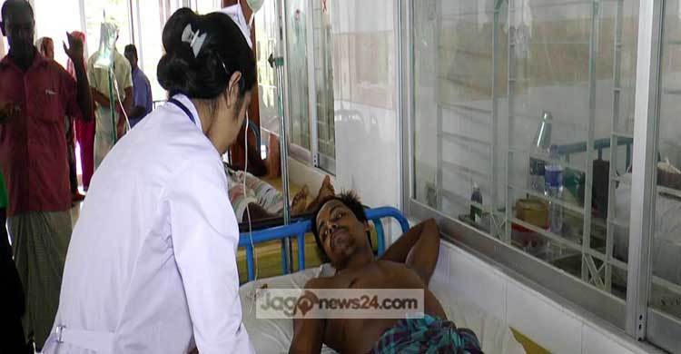 ইফতার খেয়ে একই পরিবারে ৮ সদস্য অসুস্থ