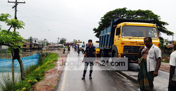 সাতক্ষীরা-খুলনা মহাসড়কে যানজট