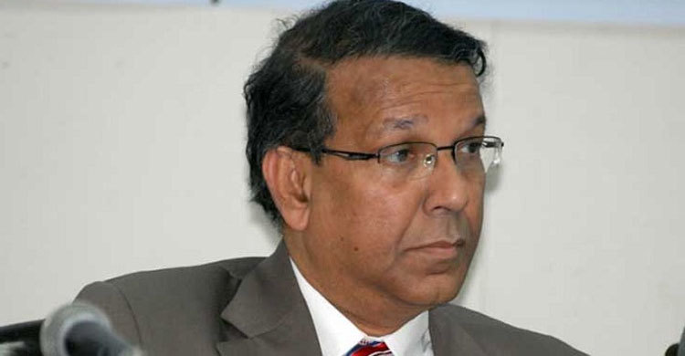 প্রকাশ্যে ধূমপান করলে বাধা দিন : আইনমন্ত্রী