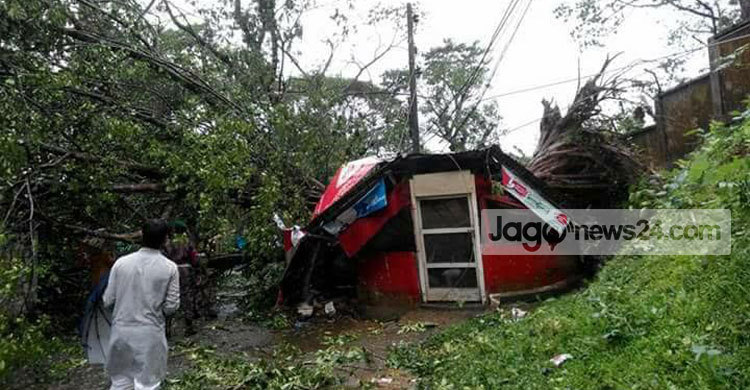 থানচিতে নৌ চলাচল বন্ধ, নিরাপদে পর্যটকরা