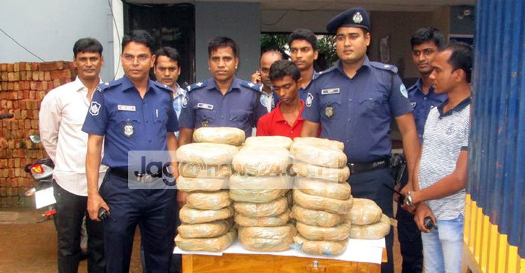 ব্রাহ্মণবাড়িয়ায় ৪৫ কেজি গাঁজাসহ যুবক আটক