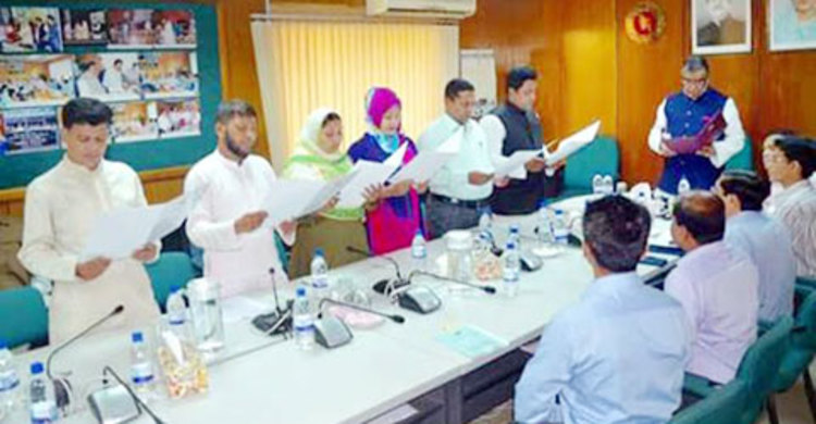 শপথ নিলেন কুসিকের ৬ কাউন্সিলর