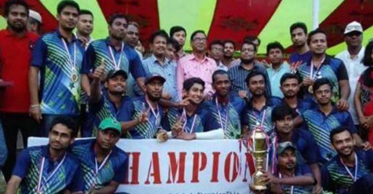 শেকৃবিতে আন্তসেমিস্টার ক্রিকেট চ্যাম্পিয়ন এমএস টিম
