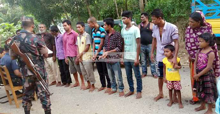 ১৪ বাংলাদেশিকে ফেরত পাঠাল বিএসএফ