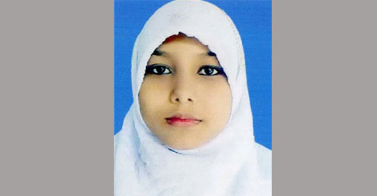 আবারও স্কুল যাবে লাকী