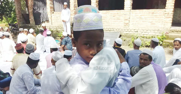 লালমনিরহাটে কয়েকটি গ্রামে ঈদ উদযাপন