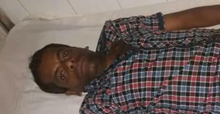 ঝালকাঠিতে সাংবাদিকের ওপর মেয়রপুত্রের হামলা