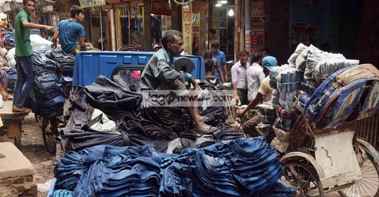 হাজার কোটি টাকা বাণিজ্যের টার্গেট বুড়িগঙ্গার তীরে