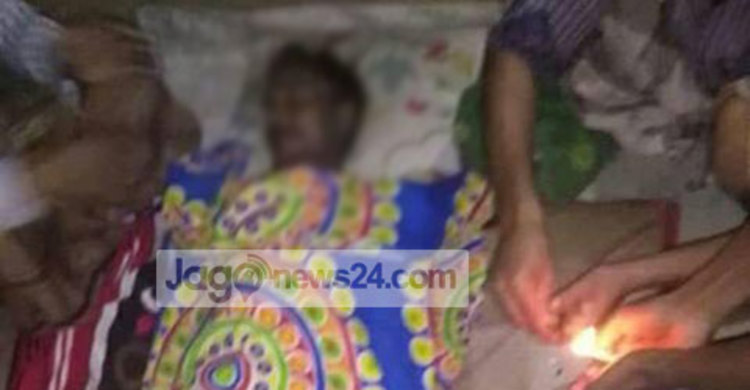 মহেশখালীতে পাহাড়ধসে নিহত ১