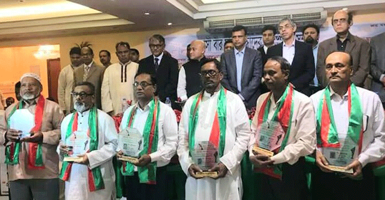 আমিরাতে ৯ প্রবাসী মুক্তিযোদ্ধাকে সংবর্ধনা