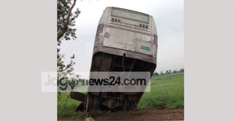 বড়াইগ্রামে সড়ক দুর্ঘটনায় নিহত ২