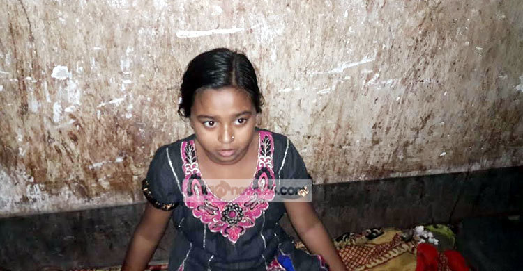 শিশু গৃহকর্মীকে নির্যাতনের অভিযোগে স্বামী-স্ত্রী গ্রেফতার