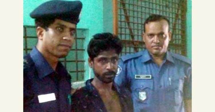 অনৈতিক প্রস্তাবে রাজি না হওয়ায় বিধবাকে হত্যা, যুবক গ্রেফতার