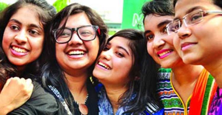 ফলাফল চ্যালেঞ্জ করে জিপিএ-৫ পেল ৫৮ শিক্ষার্থী