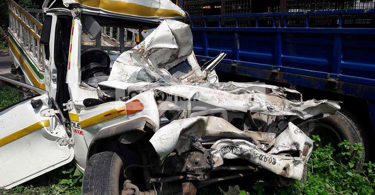 ট্রাকের পেছনে পিকআপের ধাক্কায় যুবক নিহত