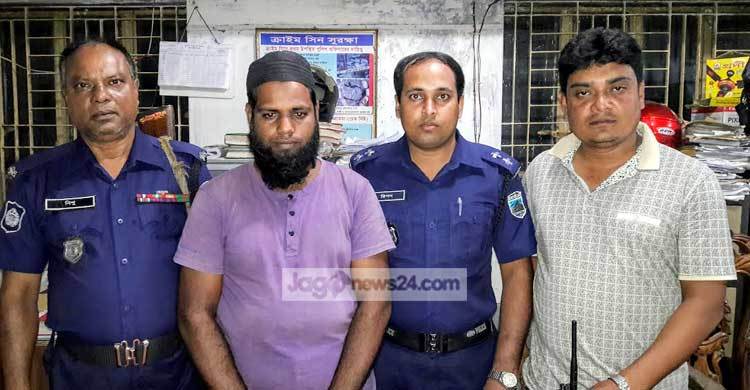 উল্লাপাড়ায় জামায়াত নেতা গ্রেফতার