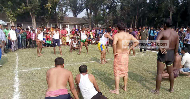 শৈলকুপায় ব্যতিক্রমী বিজয় উৎসব