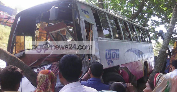 রংপুরে বাসচাপায় নিহত ২