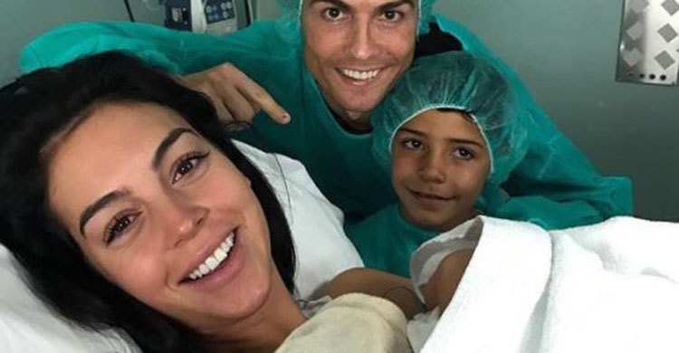 Ronaldo announces birth of daughter