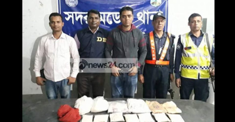 চাঁপাইনবাবগঞ্জে ৪ কেজি হেরোইন উদ্ধার