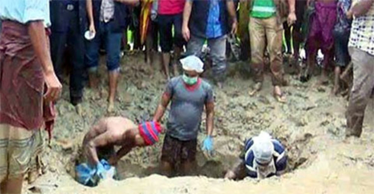 প্রবাসী স্বামীর মরদেহ পাওয়ার খবরে বাড়ি ছাড়লেন স্ত্রী