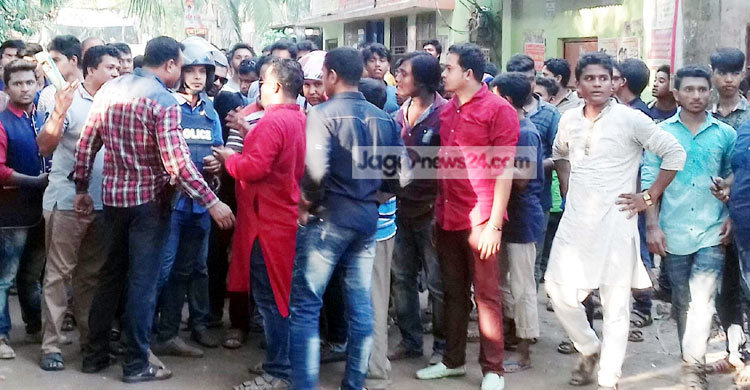 আ.লীগের দুই গ্রুপের সংঘর্ষ, পুলিশ-সাংবাদিকসহ আহত ২১