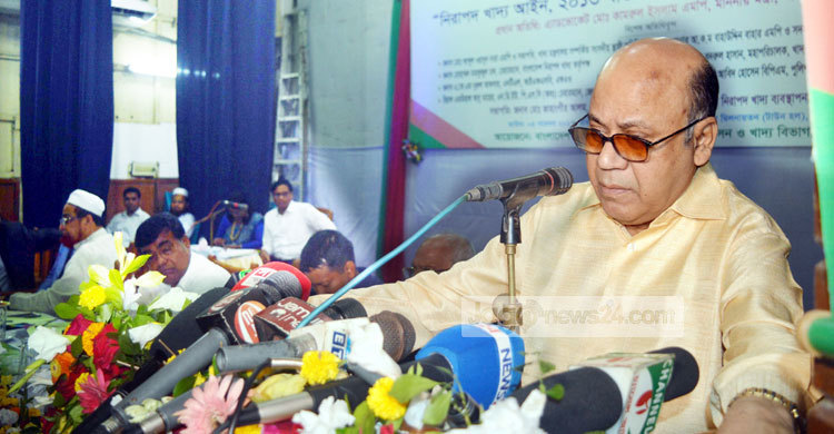 সুষ্ঠু নির্বাচনের জন্য জাতি অপেক্ষা করছে : খাদ্যমন্ত্রী