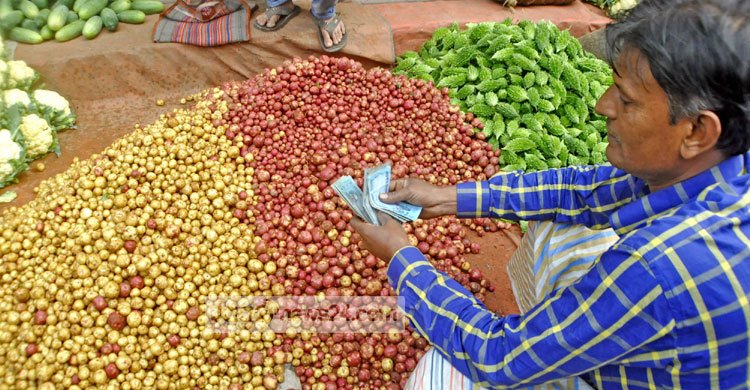 আলুর বস্তা ১০০ টাকা!