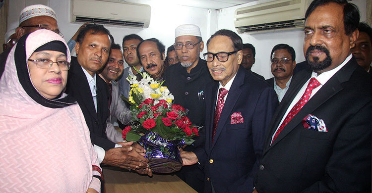 জাতীয় পার্টিতে যোগ দিলেন এমপি রুস্তম আলী ফরাজী