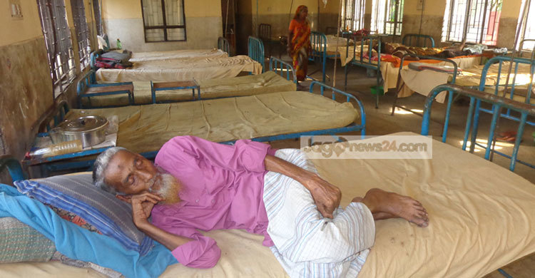 ধুঁকছে খোদ হাসপাতালই