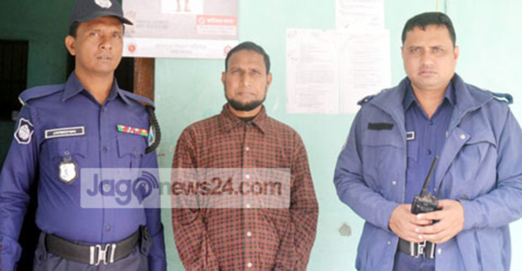 ঈশ্বরদীতে জামায়াত নেতা গ্রেফতার