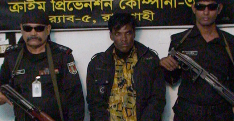 বিদেশি পিস্তলসহ একজনকে আটক করেছে র‌্যাব